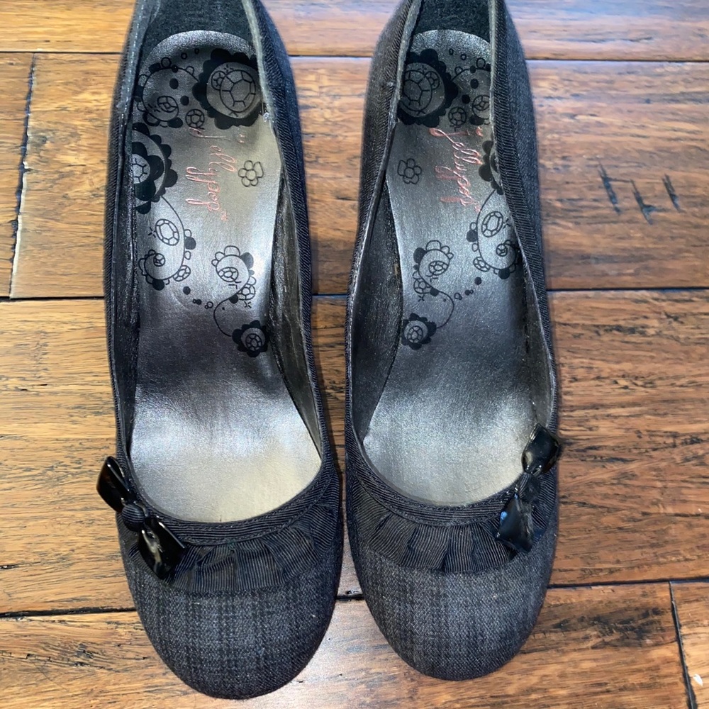 Grey Y2K heels